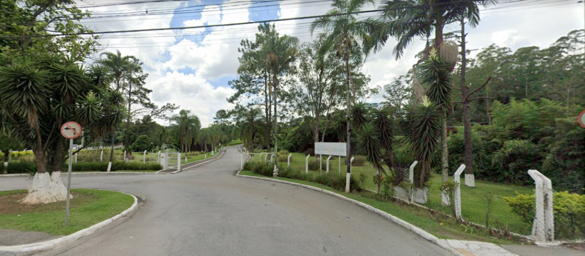 Cemitério Parque dos Girassóis Coroa de Flores